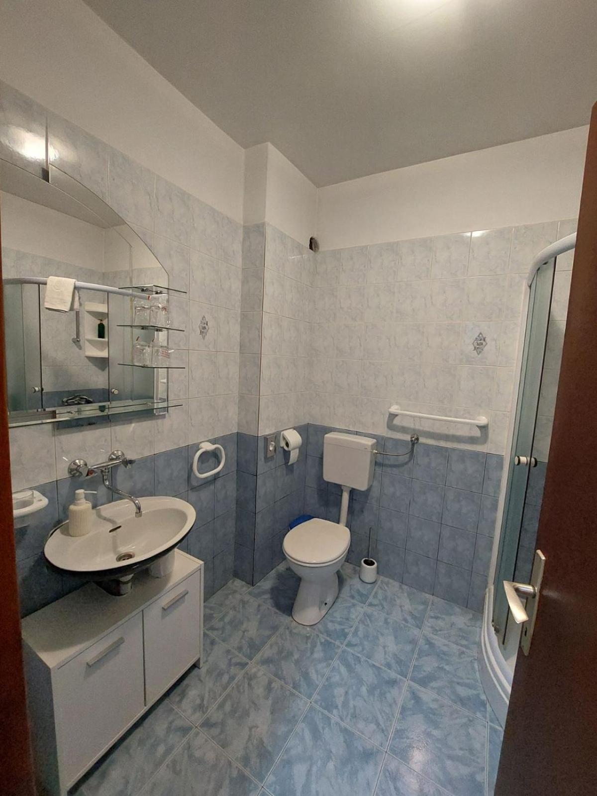 Apartman Rozmari Lokve Eksteriør billede